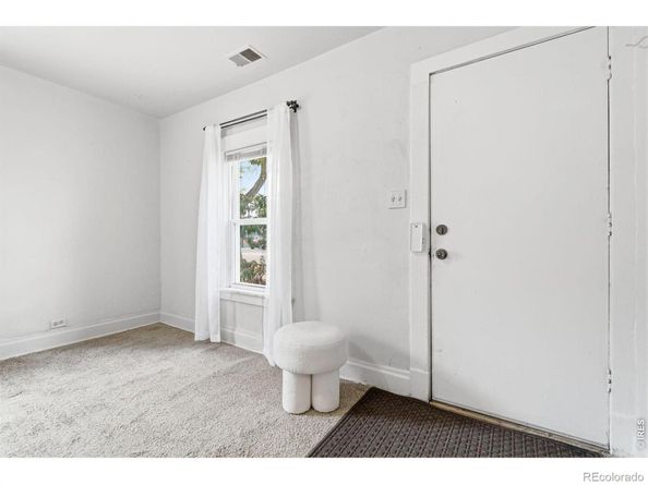 930 Kimbark Street, Longmont CO 80501