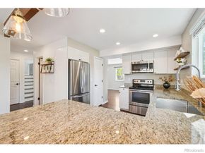 8064 Meadowdale Square, Niwot CO 80503