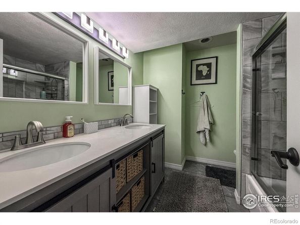 5004 Fox Hill Drive, Longmont CO 80504
