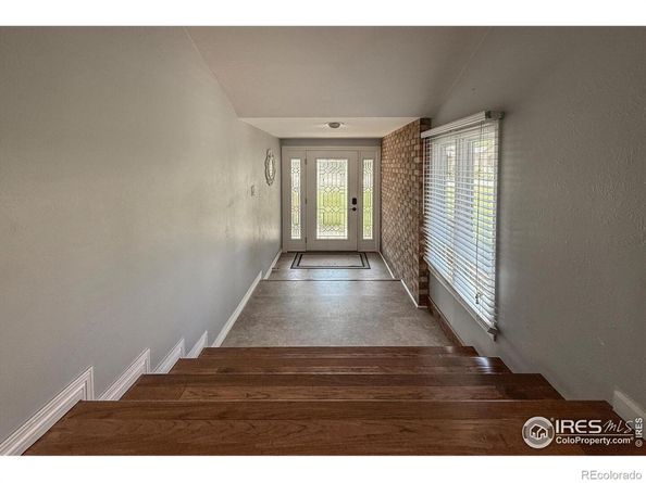 5004 Fox Hill Drive, Longmont CO 80504
