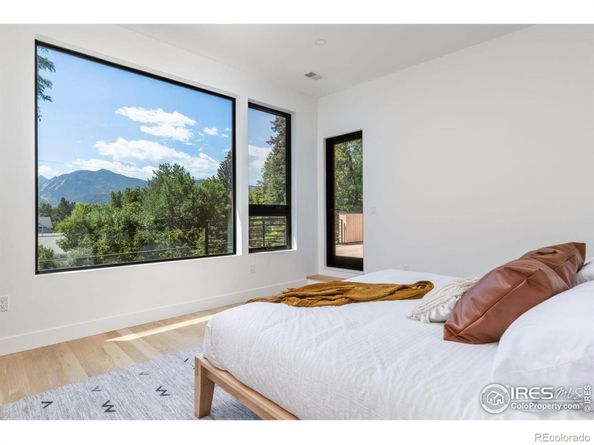 864 Iris Avenue, Boulder CO 80304