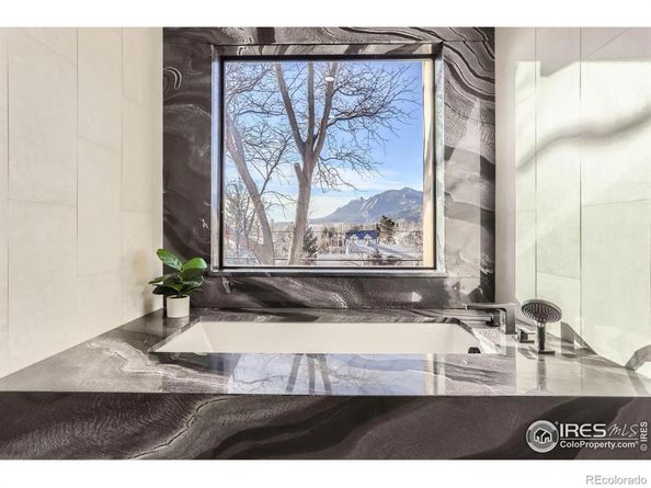 864 Iris Avenue, Boulder CO 80304