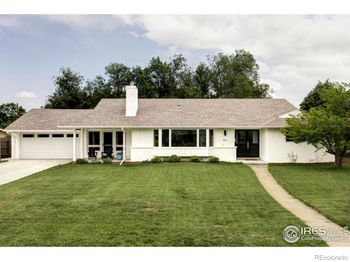 960 Crescent Drive