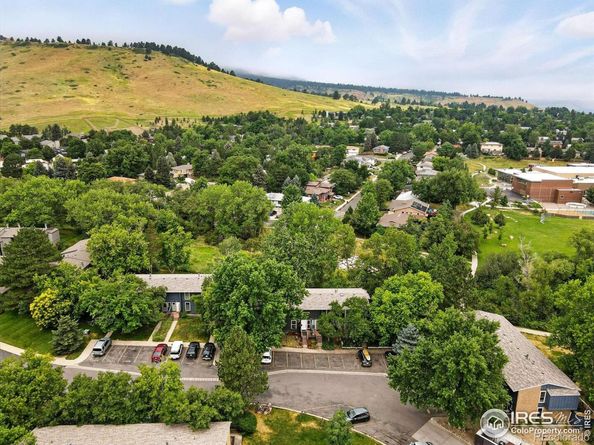 1187 Bear Mountain Drive B, Boulder CO 80305
