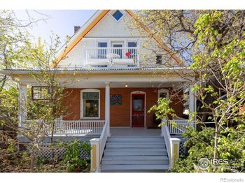 838 University Avenue