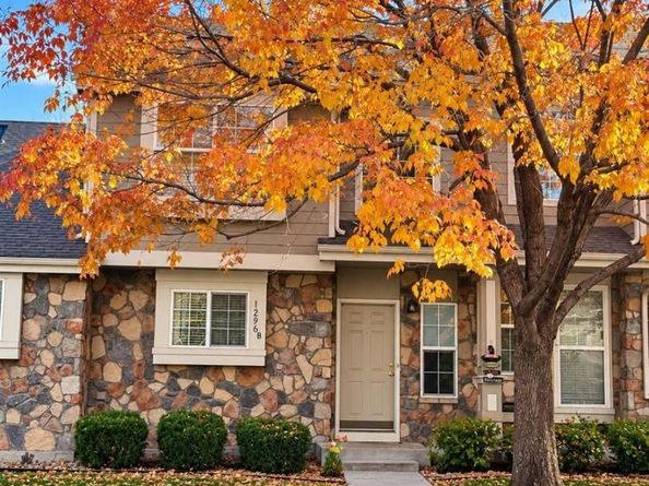 1296 S Zeno Circle B, Aurora CO 80017
