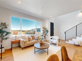 913 Edge Circle, Longmont CO 80501