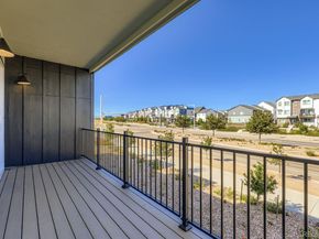 1751 Peak Loop, Broomfield CO 80023