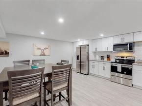 3067 S Holly Place, Denver CO 80222