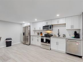 3067 S Holly Place, Denver CO 80222