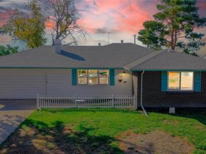 3067 S Holly Place, Denver CO 80222