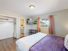 3067 S Holly Place, Denver CO 80222