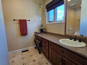 7591 S Ensenada Court, Centennial CO 80016