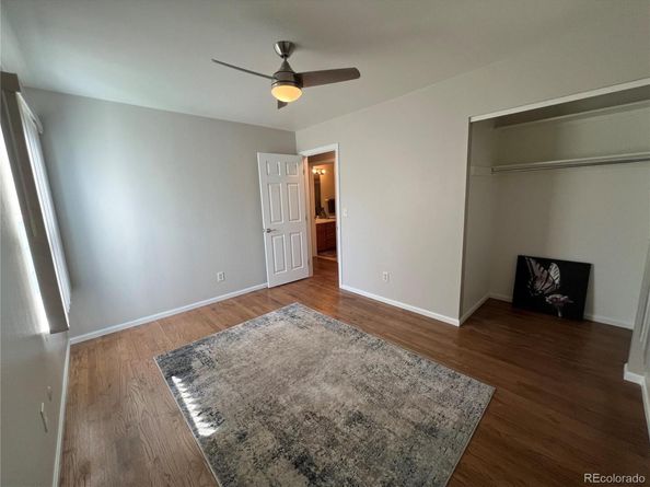 2808 S Heather Gardens Way B, Aurora CO 80014