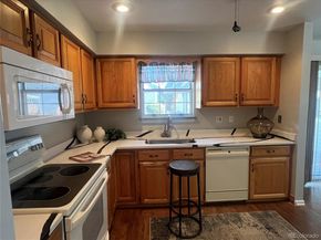 2808 S Heather Gardens Way B, Aurora CO 80014