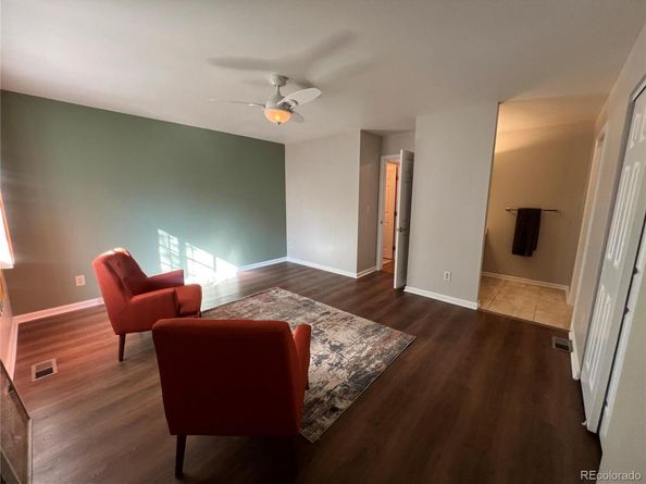 2808 S Heather Gardens Way B, Aurora CO 80014