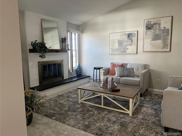 2808 S Heather Gardens Way B, Aurora CO 80014