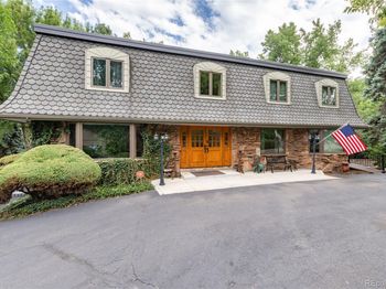 730 Crescent Lane