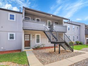 2301 E Fremont Avenue U05, Centennial CO 80122
