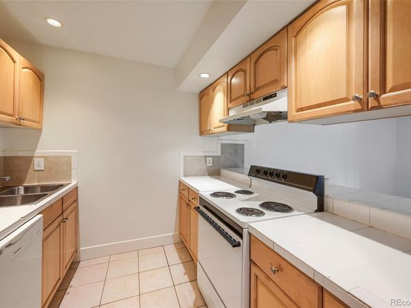 2707 Valmont Road 212C, Boulder CO 80304