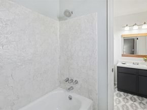 1632 S Rifle Street, Aurora CO 80017