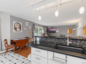 2150 S Vaughn Way 204D, Aurora CO 80014