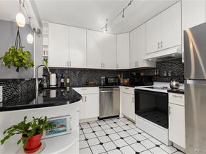 2150 S Vaughn Way 204D, Aurora CO 80014