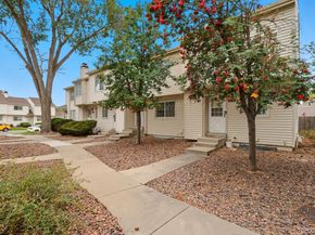 4229 S Mobile Circle B, Aurora CO 80013