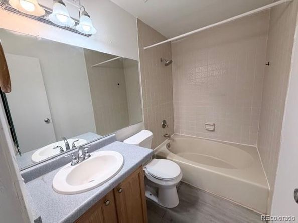 904 S Walden Way 204, Aurora CO 80017