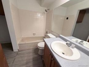 904 S Walden Way 204, Aurora CO 80017