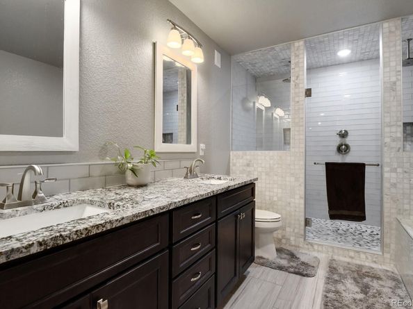 6911 S Algonquian Court, Aurora CO 80016