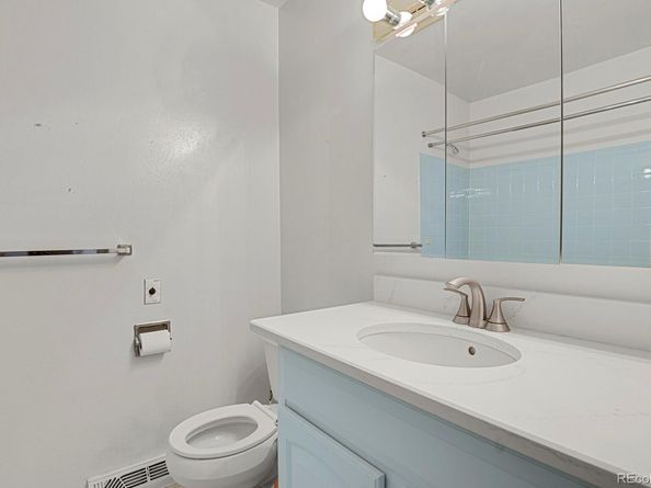 13276 W Warren Circle, Lakewood CO 80228