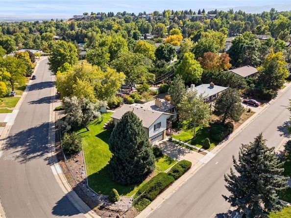 12422 W Dakota Drive, Lakewood CO 80228