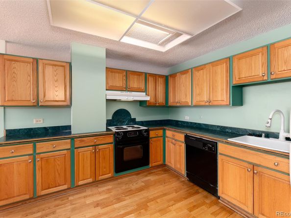 550 E 12th Avenue 907, Denver CO 80203