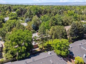 25 Polo Field Lane, Denver CO 80209