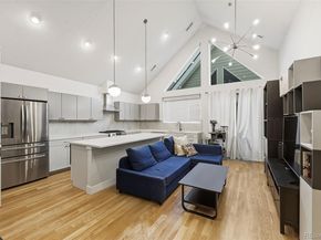 3411 N Albion Street 41, Denver CO 80207