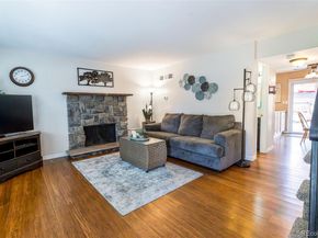 5527 S Lowell Boulevard, Littleton CO 80123