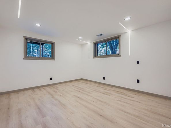 5420 S Berry Lane, Greenwood Village CO 80111