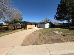 5674 W Chestnut Avenue, Littleton CO 80128