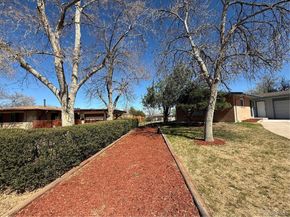 5674 W Chestnut Avenue, Littleton CO 80128