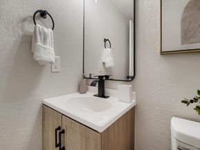 17694 E Loyola Drive A, Aurora CO 80013