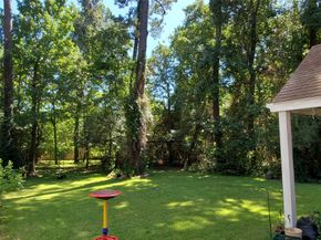 27 Thornhill Oaks Drive, Houston TX 77015