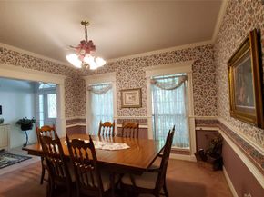 27 Thornhill Oaks Drive, Houston TX 77015