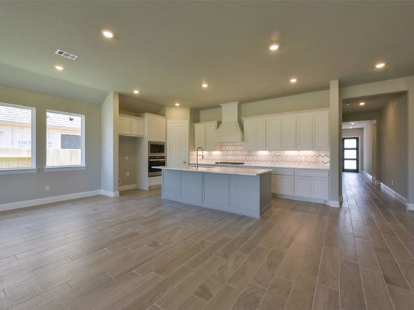 13039 Soaring Forest Drive, Conroe TX 77302