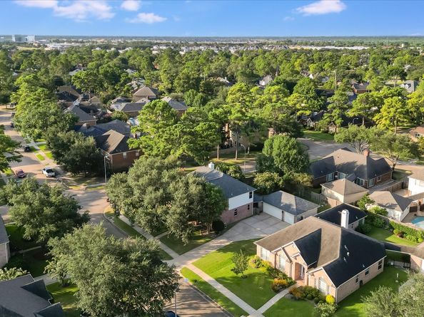 15603 Twisting Springs Drive, Cypress TX 77433