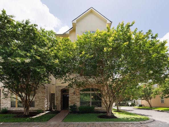 9103 Creekstone Lake Drive, Houston TX 77054