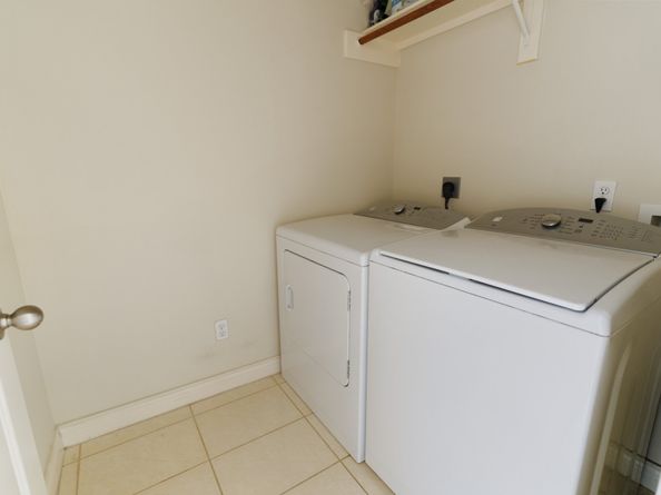 9103 Creekstone Lake Drive, Houston TX 77054