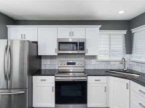 18617 Egret Bay Boulevard 1002, Webster TX 77058