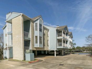 18617 Egret Bay Boulevard