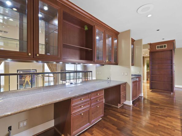14655 Champion Forest Drive 1802, Houston TX 77069